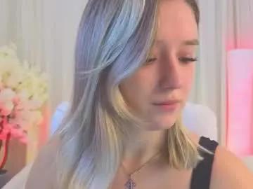Freechat _b00bss_ on Chaturbate