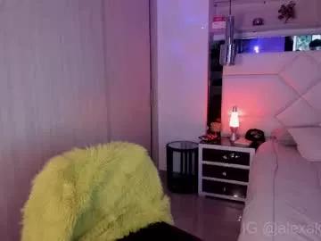 Freechat _kinkyalexa_ on Chaturbate
