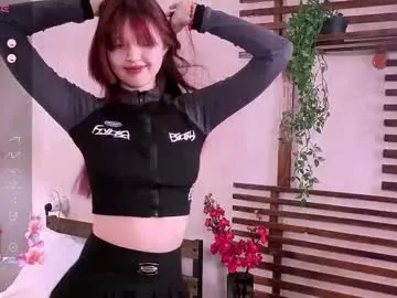 Freechat _lucystars on Chaturbate