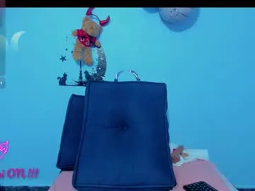 Freechat _luna__sweet_ on Chaturbate