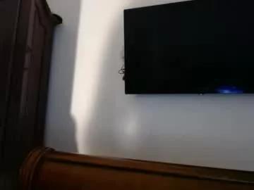 _toofunnysluts_ on Chaturbate 