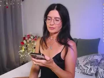 Freechat adelina_shine on Chaturbate