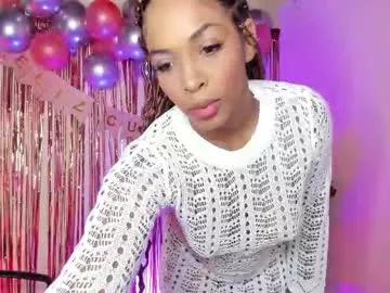 Freechat aitana_brown on Chaturbate