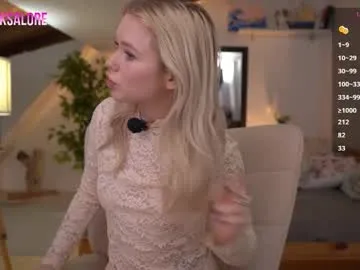 Freechat aleksalore on Chaturbate