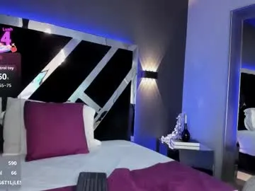 Freechat alidiaz__ on Chaturbate