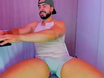 Freechat alphapulsex on Chaturbate