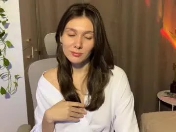 Offline ameliahenderson on Chaturbate