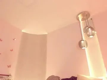 Freechat angeline777 on Chaturbate