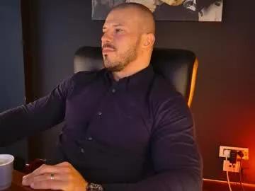 Freechat angeloeric on Chaturbate