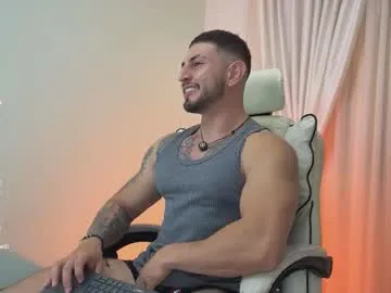 Freechat angeloferro1 on Chaturbate