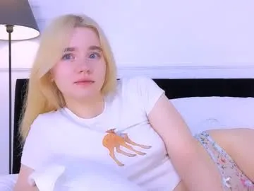 annabellelu on Chaturbate