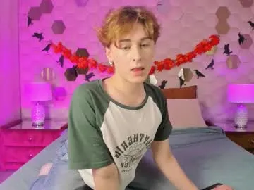 Freechat antonylewis on Chaturbate