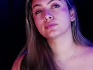 Offline aspenruss on Chaturbate