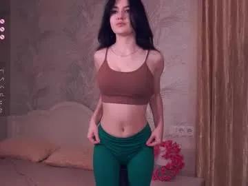 aveloria — PVT ON /  We start standing, finish on the bed :3 - Goal: Take off right bra strap [46 tokens left] #18 #new #bigboobs #skinny #shy