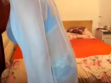 beebow99 on Chaturbate