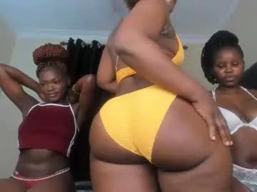 Freechat bigmaxass on Chaturbate