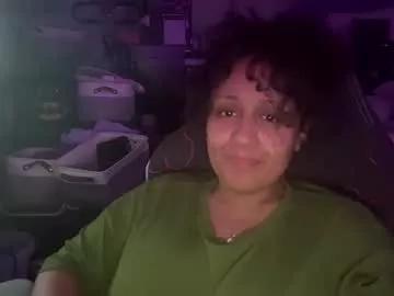 Freechat blackgurlkitty on Chaturbate
