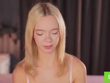 Freechat boobybliss on Chaturbate