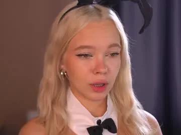 Freechat boobybliss on Chaturbate