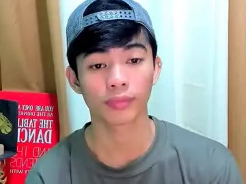 Offline boynextdoor4ux on Chaturbate