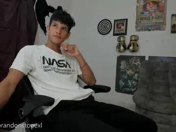 brandonstonexl — take off my shirt [35 tokens left]