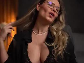 brandywhite — Make my body shiver with your love vibes! #lovense #squirt #bigass #milf #natural