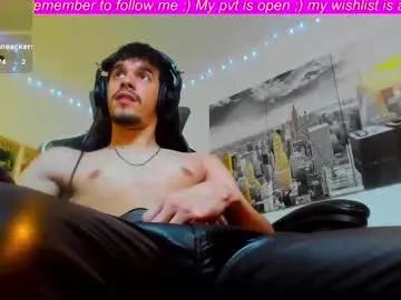 Freechat brayhambrown on Chaturbate