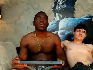 Freechat bro_friends on Chaturbate