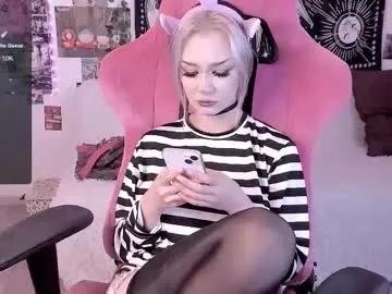 Freechat broodmommyy3 on Chaturbate