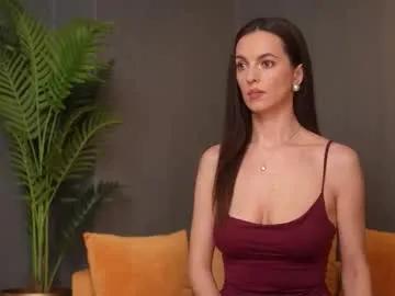 Freechat calliadesigner on Chaturbate