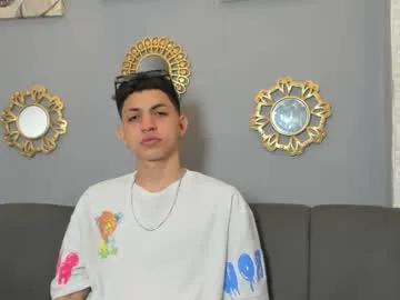 Freechat cameron_lux4 on Chaturbate