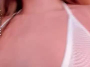 Freechat carolinegrace_ on Chaturbate