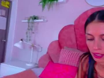 Freechat chaneladamss_ on Chaturbate