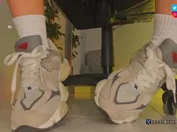 charlotte__grey — Naughty girl with naught feet, come and enjoy it #feet #latina #pantyhose #leggings #hairypussy