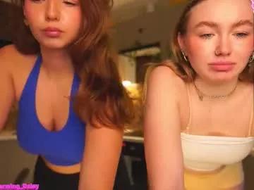 Freechat charming_daisy on Chaturbate