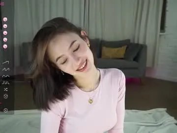 Freechat chee_cha on Chaturbate