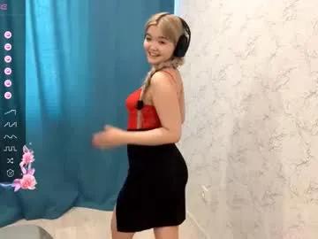 cherry_in_dreams — GOAL: Spank my juicy ass [25 tokens remaining] Welcome to my room! I'm Kate and I will be glad to play with you #lovense #18 #teen #bigboobs #bigass