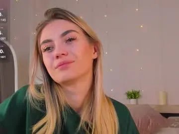 Private cherry_pr1ce on Chaturbate