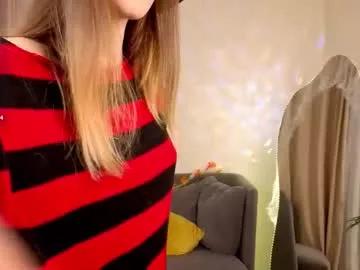 Freechat clare_ff on Chaturbate