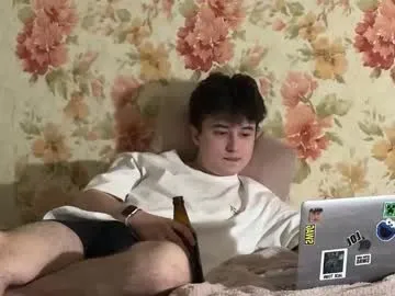 coolskum00 on Chaturbate