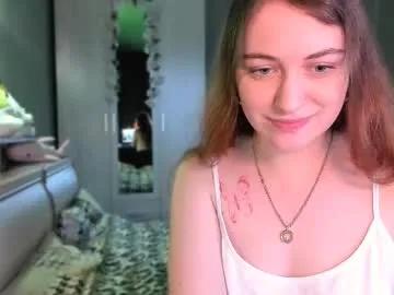 cutemivi — GOAL: sexy dance [69 tokens remaining] Welcome to my room! #new #teen #shy #lovense #young
