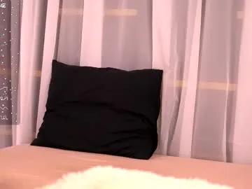 Freechat cynthiawest on Chaturbate