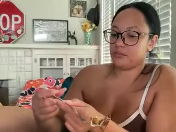 Freechat dreamyriri on Chaturbate