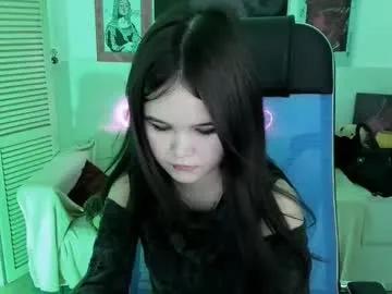 elainebeness — GOAL: ksdfg [537 tokens remaining] welcome to lovers of techno, house, electro music #teen  #smoke #music #piercing  #chillchat #dance #skinny #cutie #nonude #bi
