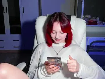 ellales on Chaturbate