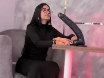 Freechat ellaochoa on Chaturbate