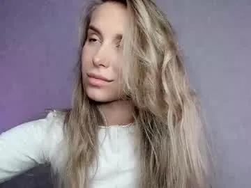 Group elysia_xo on Chaturbate