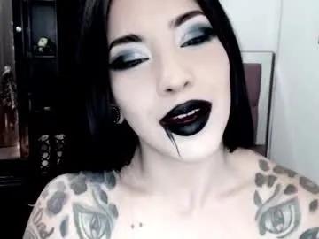 Freechat emearld_black on Chaturbate