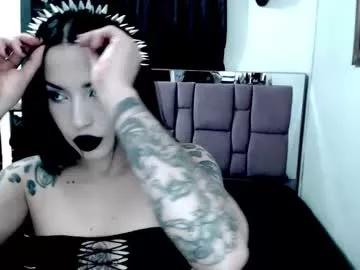 Freechat emearld_black on Chaturbate