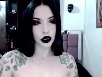 Freechat emearld_black on Chaturbate